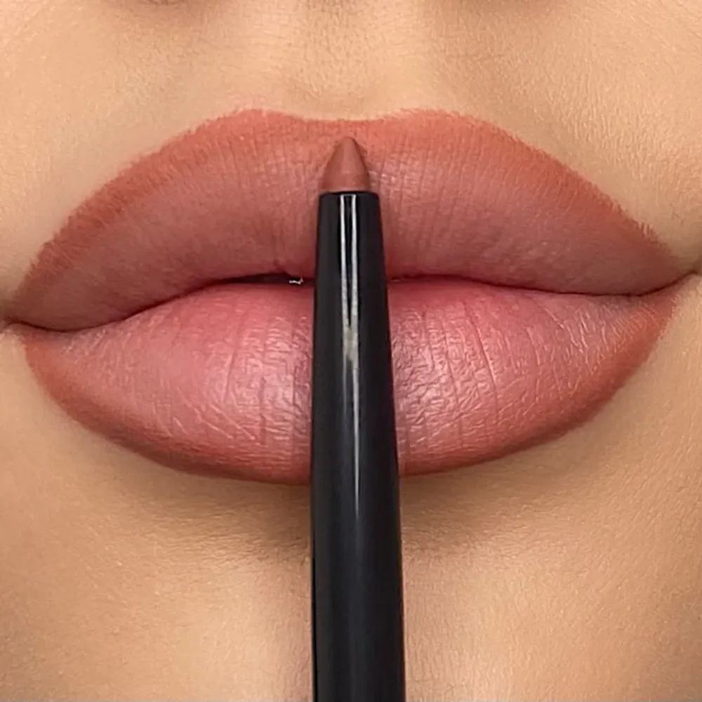 Long Lasting Lipliner