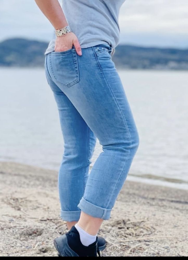 Maison Onado Jeans m/blomster